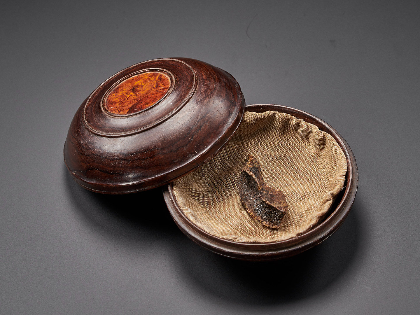 爽爽窝窝午夜精品一区二区